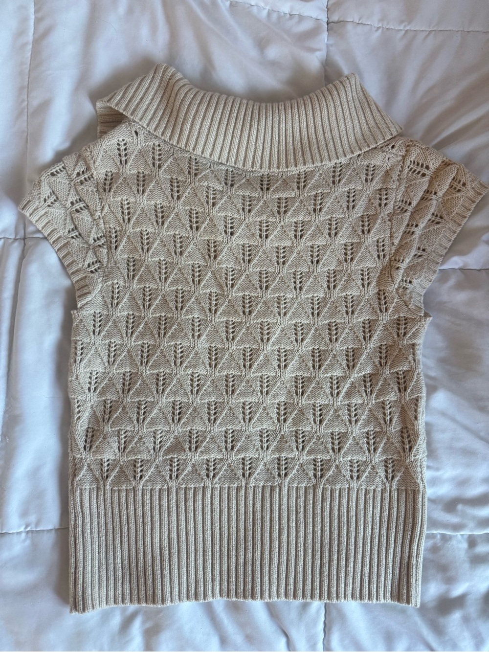 Sleeveless Pointelle Turtleneck Sweater Vest in Cream